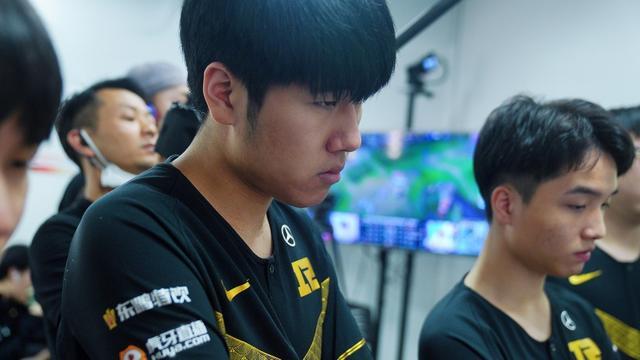 为球队锁定 为球队锁定