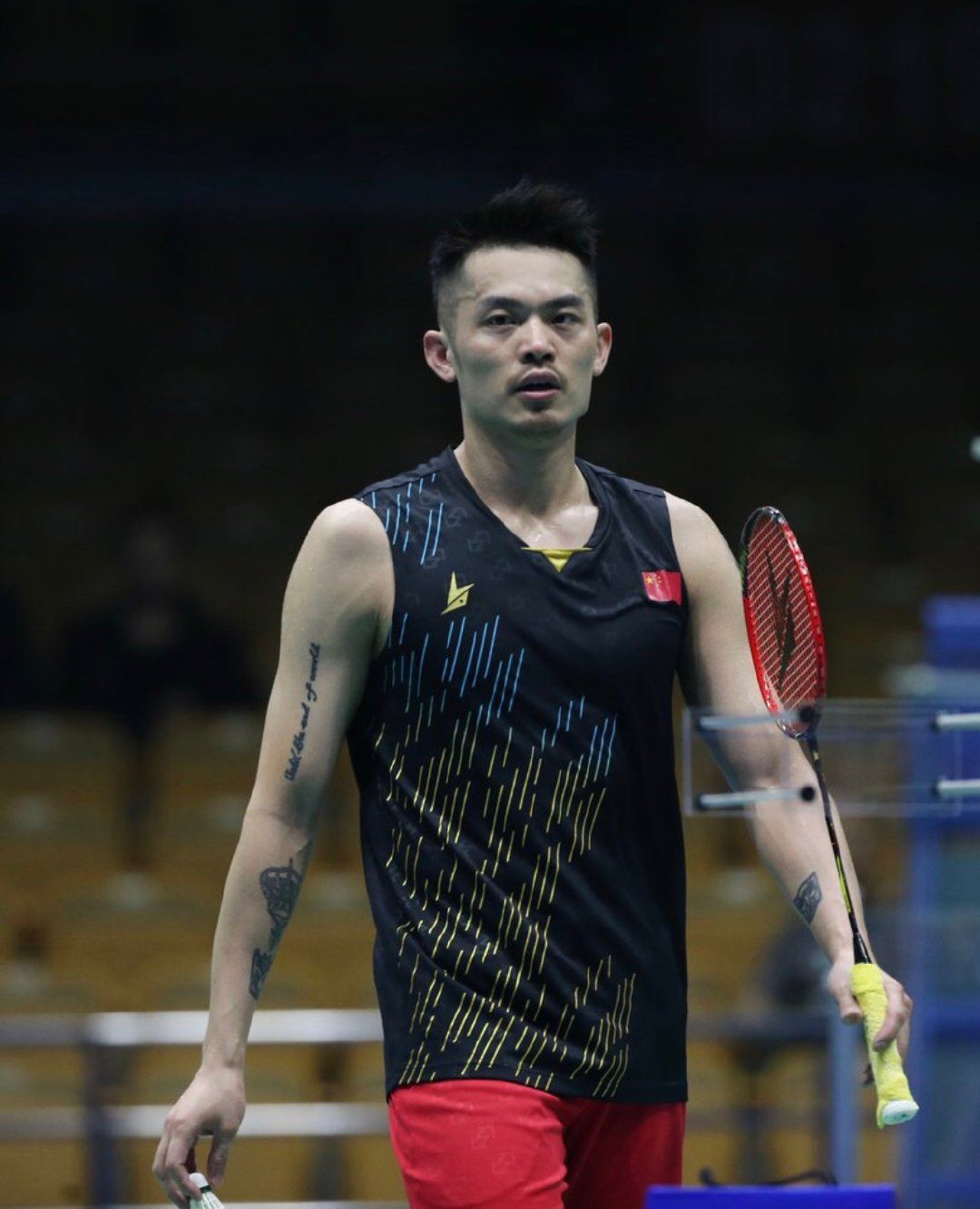 致了两个失 致了两个失