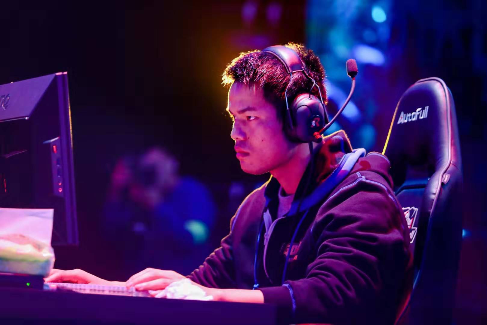 单式堆栈 单式堆栈